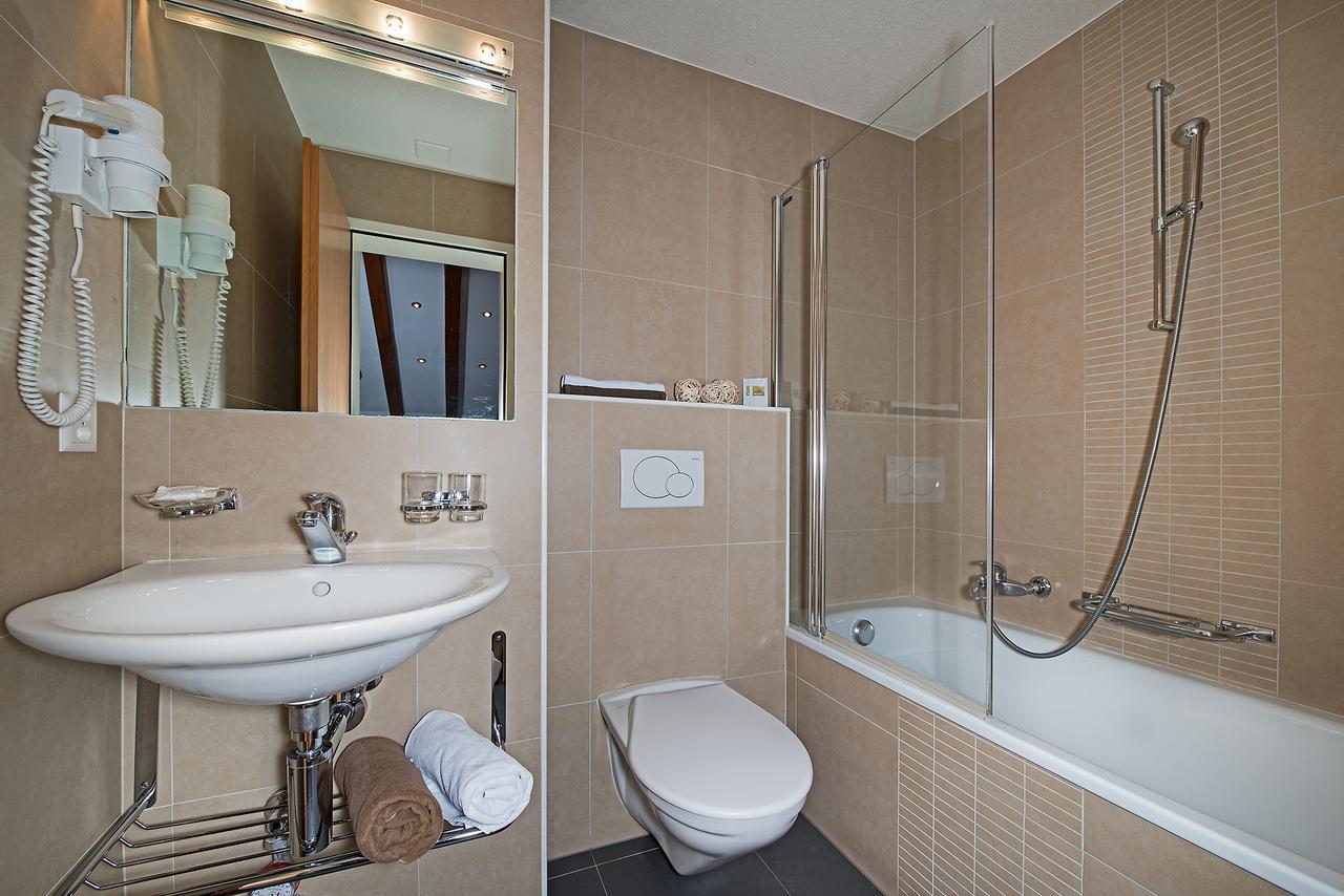 Haus Granit Apartment Zermatt Bagian luar foto